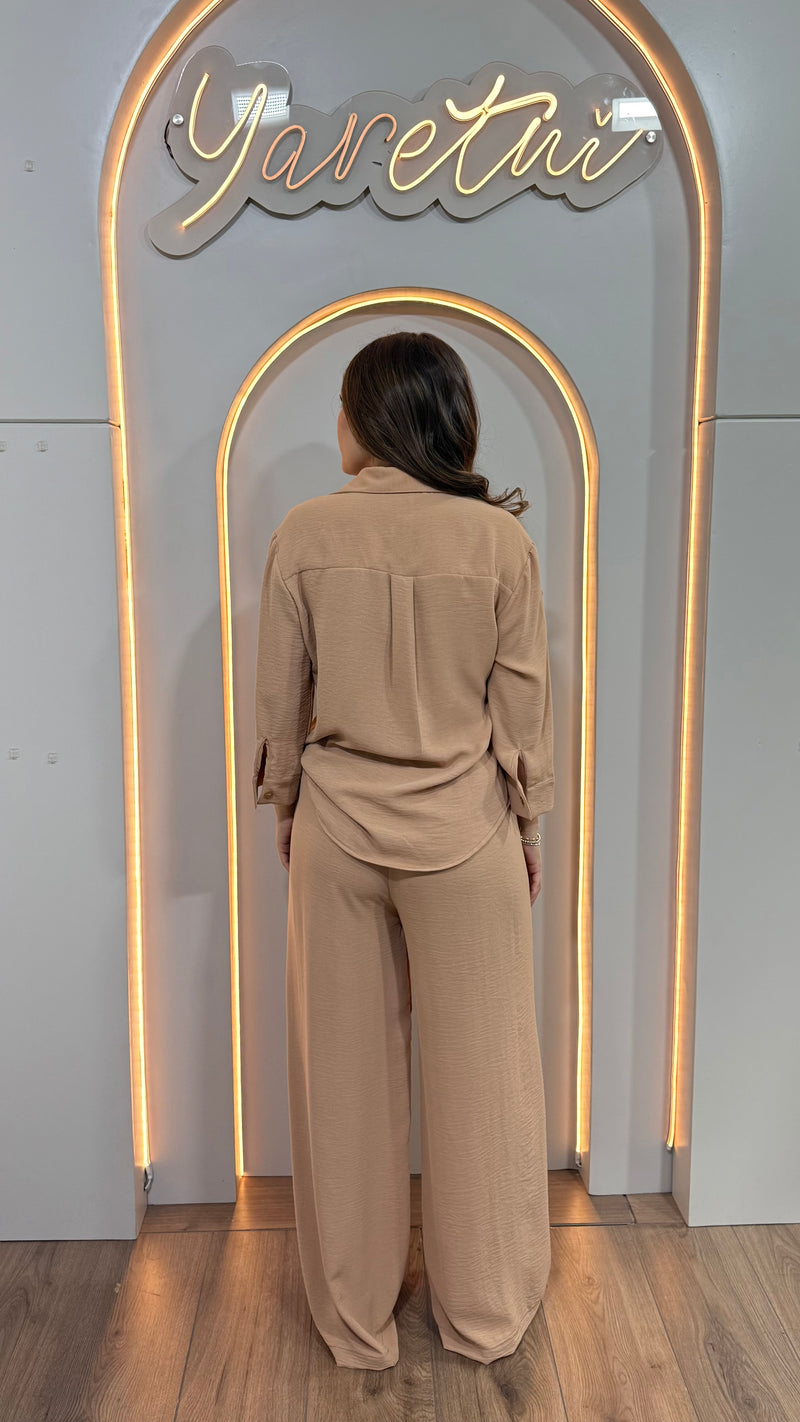Conjunto Para Dama Pantalon Elastico Y Camisa Boton Dorado